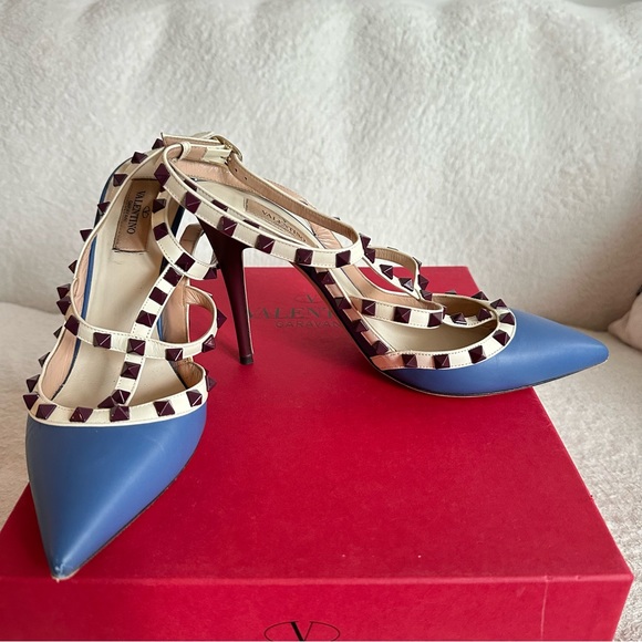 Valentino Garavani Rockstud Ankle Strap Pump in Blue and Burgundy Size 39.5 EU - Picture 15 of 16